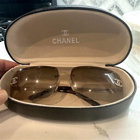 Chanel 4092 